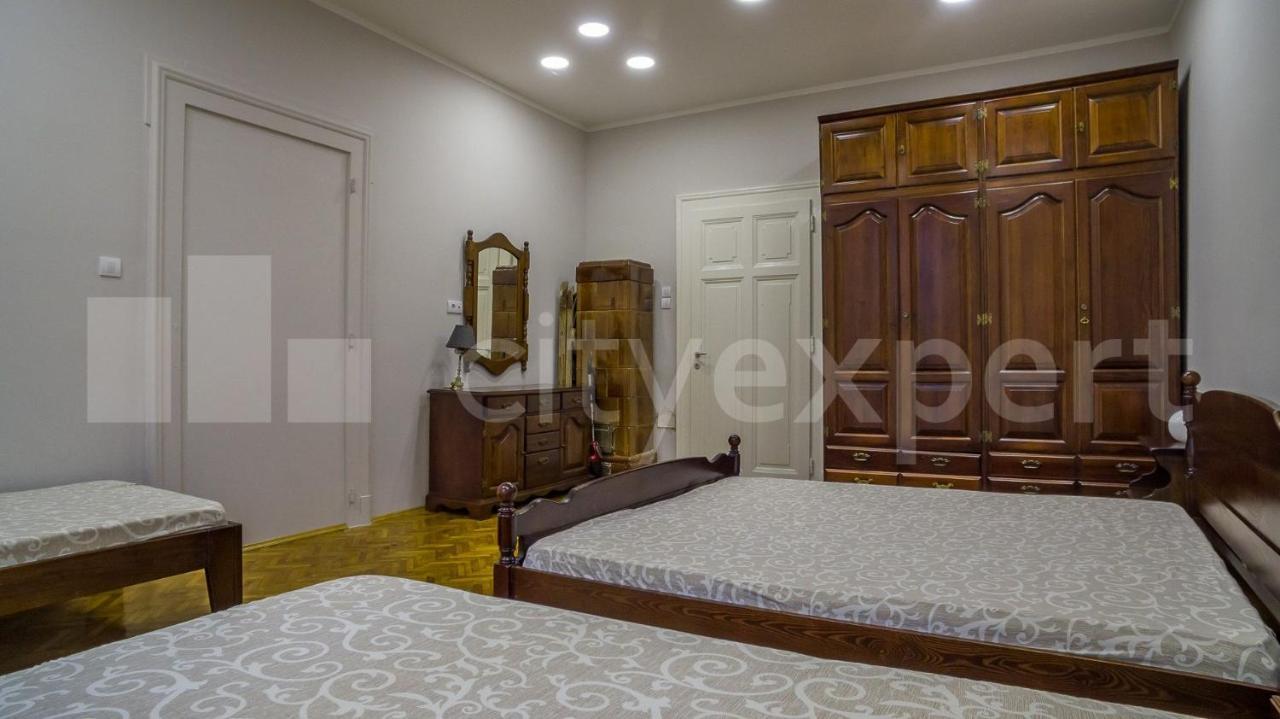 Downtown Apartment In Walk Zone With 3 Bedrooms And Garage Novi Sad Ngoại thất bức ảnh